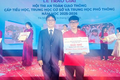Học sinh Trường THPT Vũ Duy Thanh đạt giải Nhì cấp Quốc gia cuộc thi “An toàn giao thông cho nụ cười ngày mai”