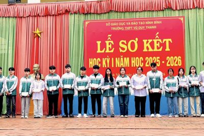 Trường THPT Vũ Duy Thanh tổ chức sơ kết học kỳ I năm học 2025 – 2026