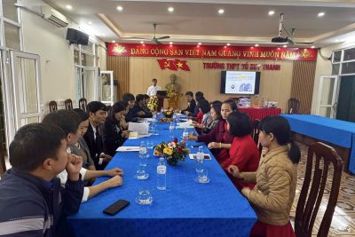 Tổ chức chuyên đề STEM môn Vật lý: “Chuyển động ném ngang – Cầu phun nước”