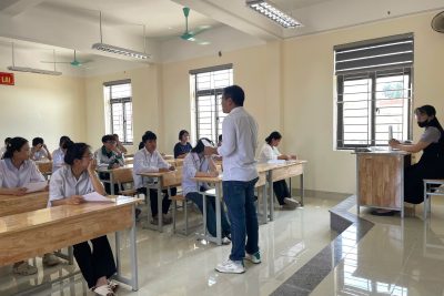 KỲ THI TUYỂN SINH VÀO LỚP 10 TẠI THPT VŨ DUY THANH: NGHIÊM TÚC, NHÂN VĂN VÀ ĐẦY TRÁCH NHIỆM